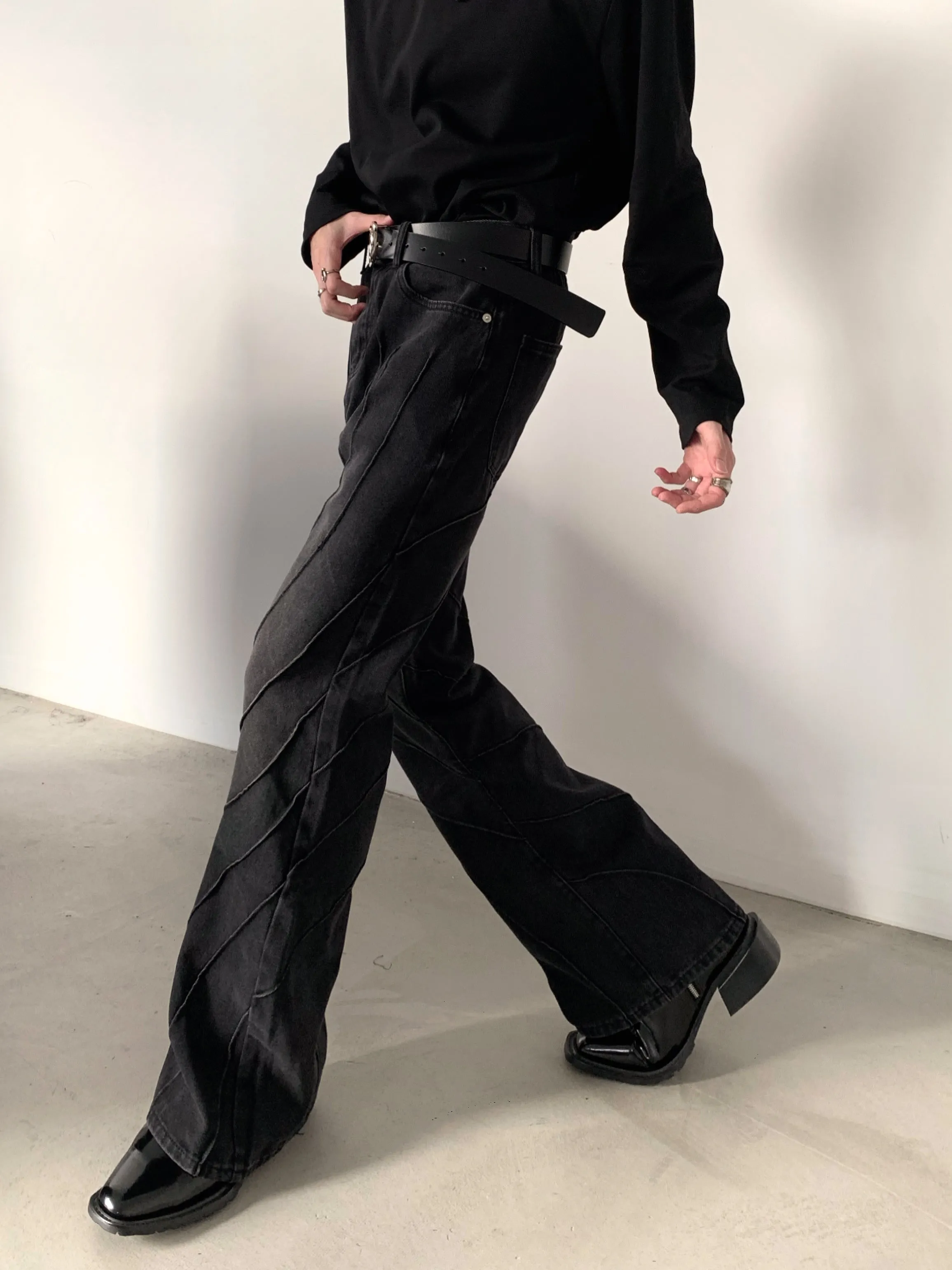 【23s December.】Washed Burst Design Micro-flare Jeans