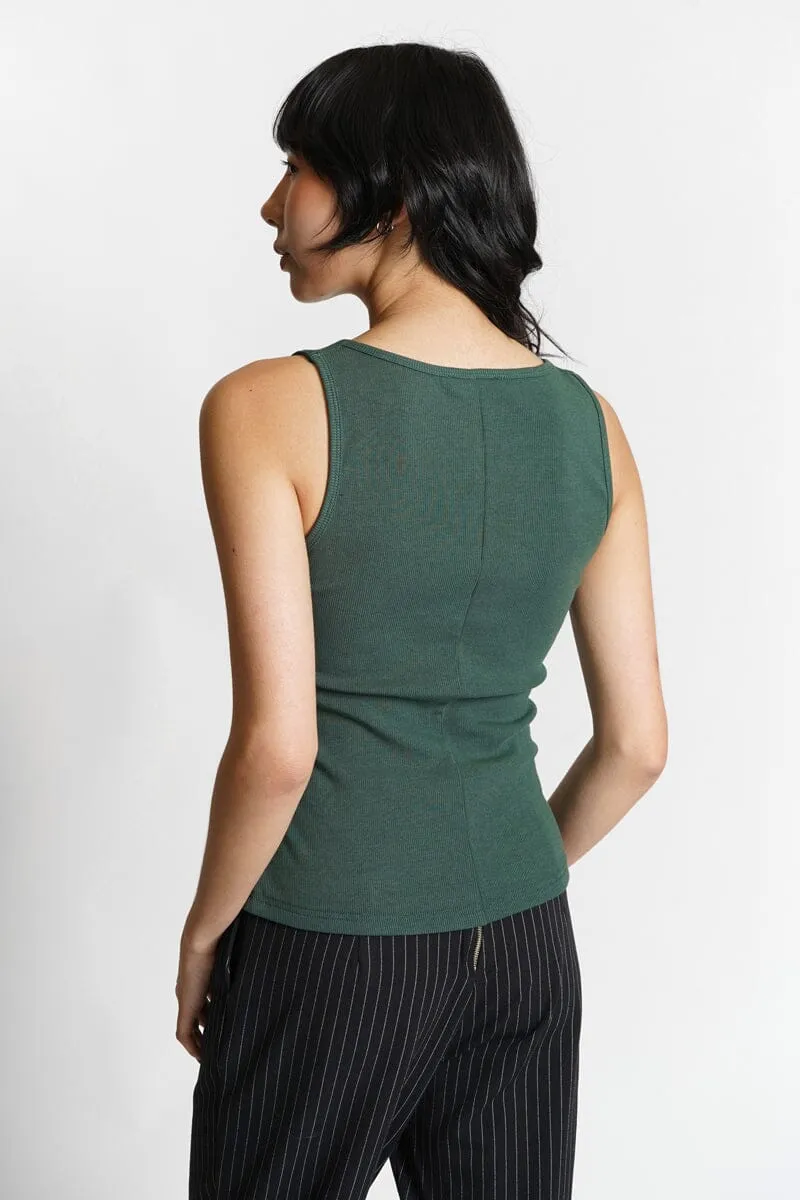Arques Western Buckle Tank - Forest Green