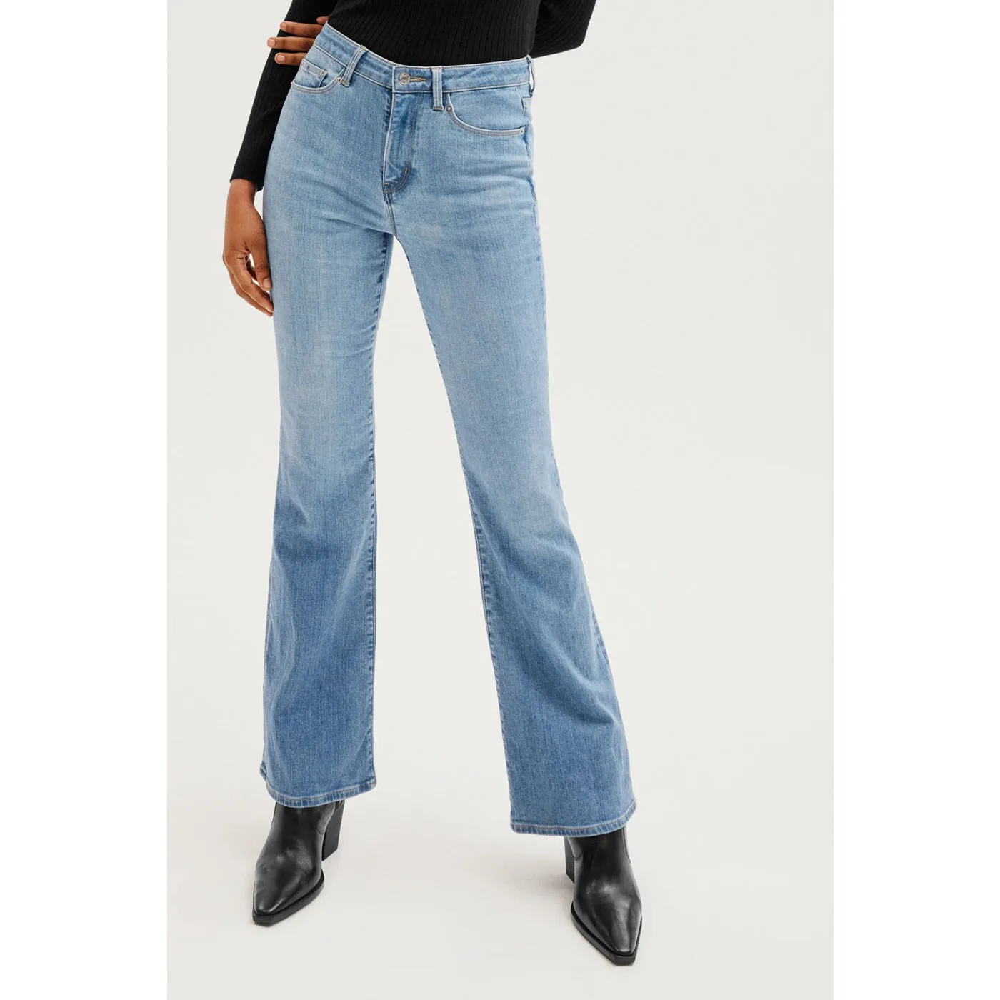 CA Flared High Waist Jeans