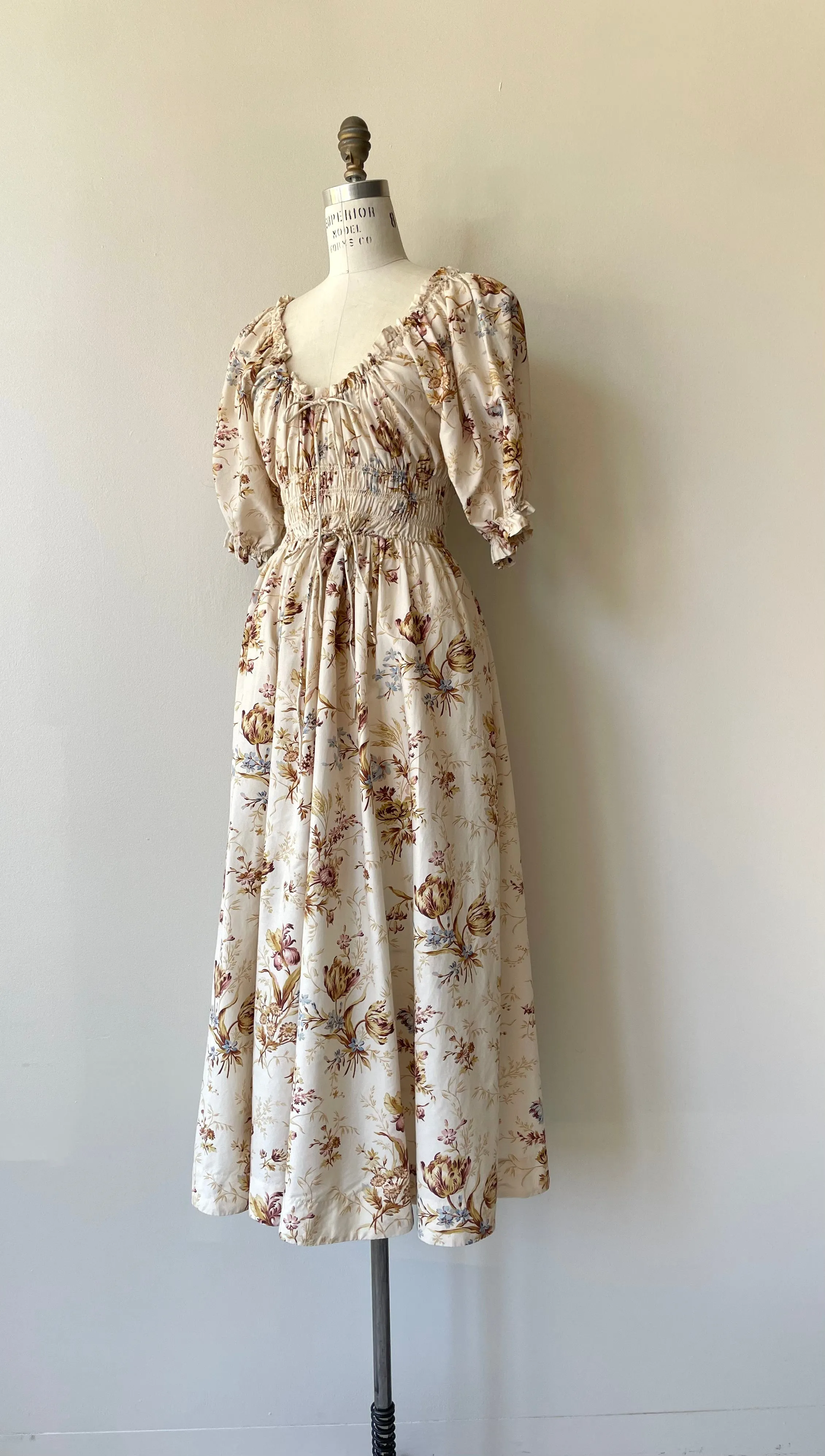 Dôen Floral Dress