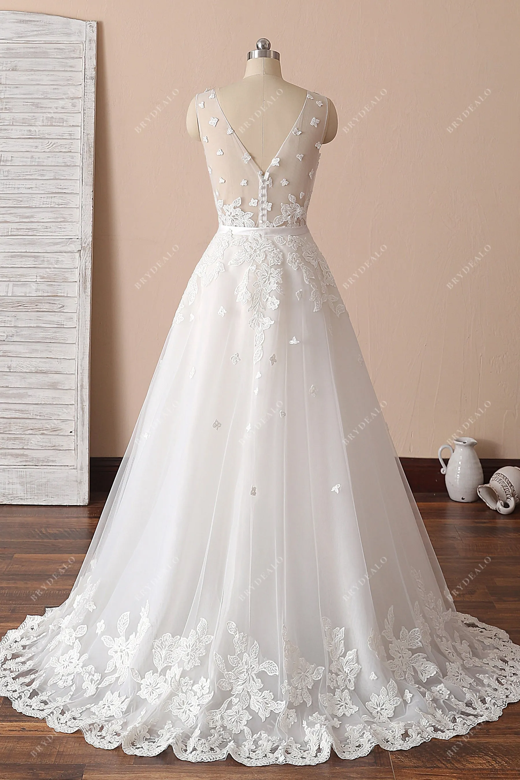 Gorgeous Lace V-neck Modern Mermaid Bridal Gown with Overskirt