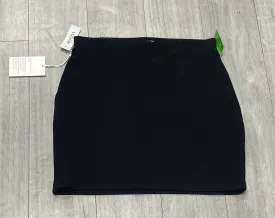 Sun-Deh Short Skirt Size Medium 1508